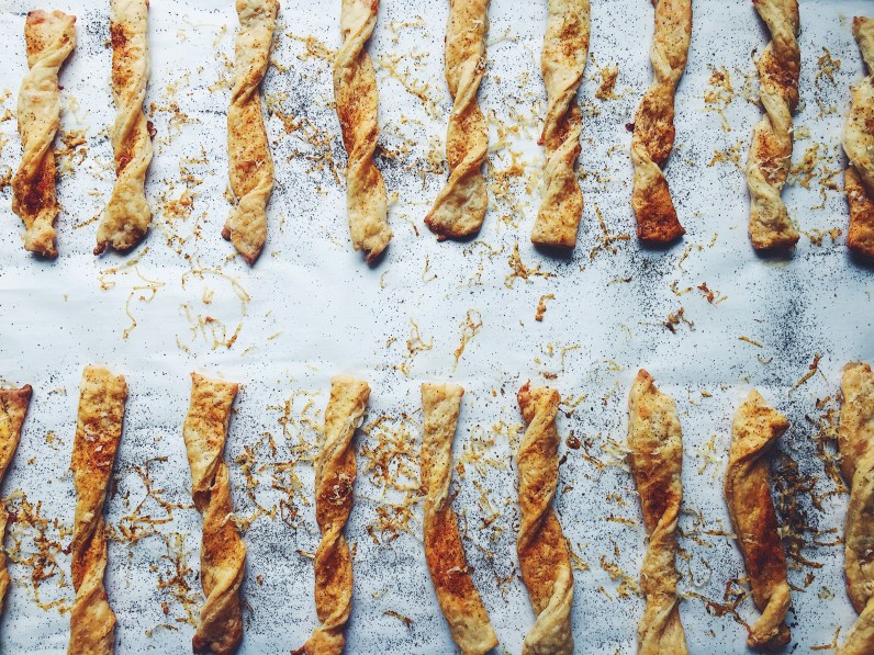 White Cheddar Dijon Twists + Wine Wednesday Update